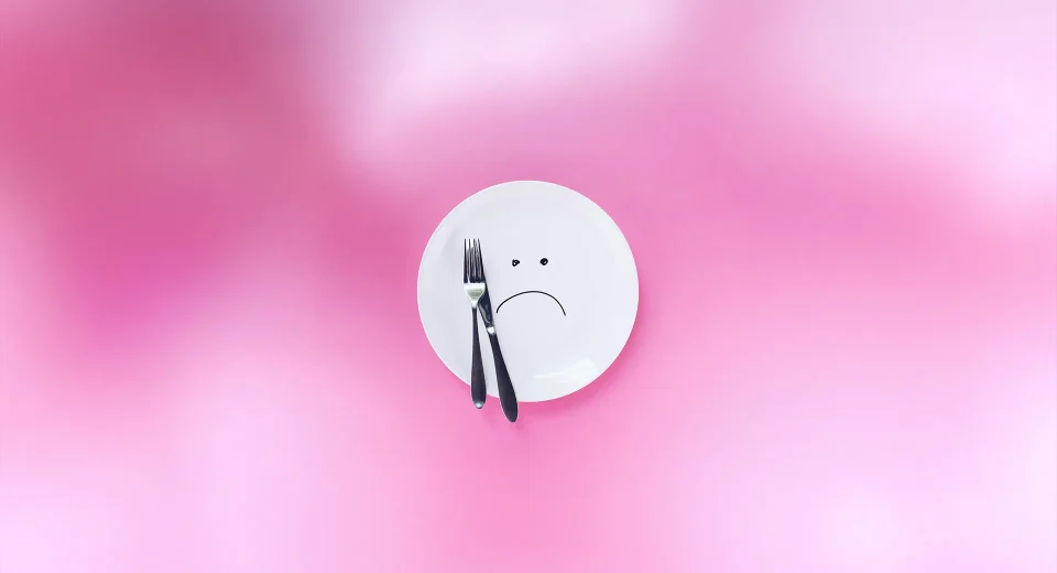 DUYGUSAL AÇLIK: RUHUN AÇKEN BEDENİN TOK OLMASININ BEDELİ