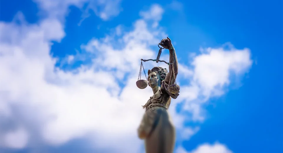 GÜNLÜK HAYATTA ADİL OLMAYI HATIRLATAN ÖNERİLER