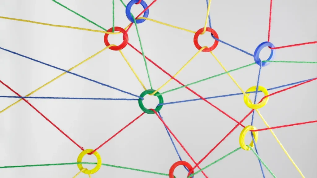 3. Eh İşteciler: İlgi Kaybolmasın Diye Sürekli Hastayı Oynayanlar