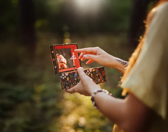 Çocukluk çağı travmalarının ilişkilerimize etkileri nasıl iyileşir?