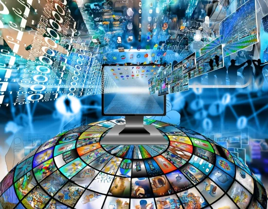 İnternet Hala Yaşıyor mu, Yoksa Çoktan Ölüp Geriye Sadece Yapay Bir Yansıma mı Bıraktı?