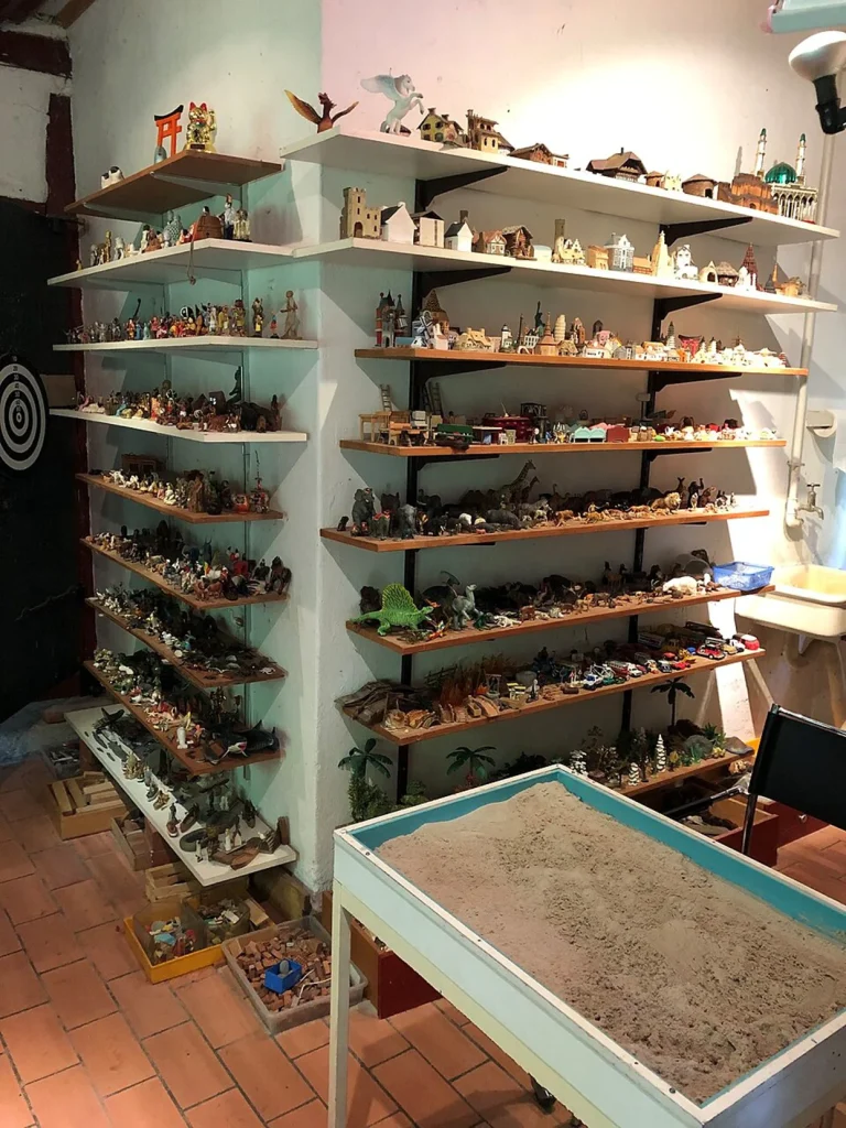 Kum Terapisi’ne yönelmenizde, etkili olan şey bu muydu? Jung’un, Kum Terapisi için önemi ne?