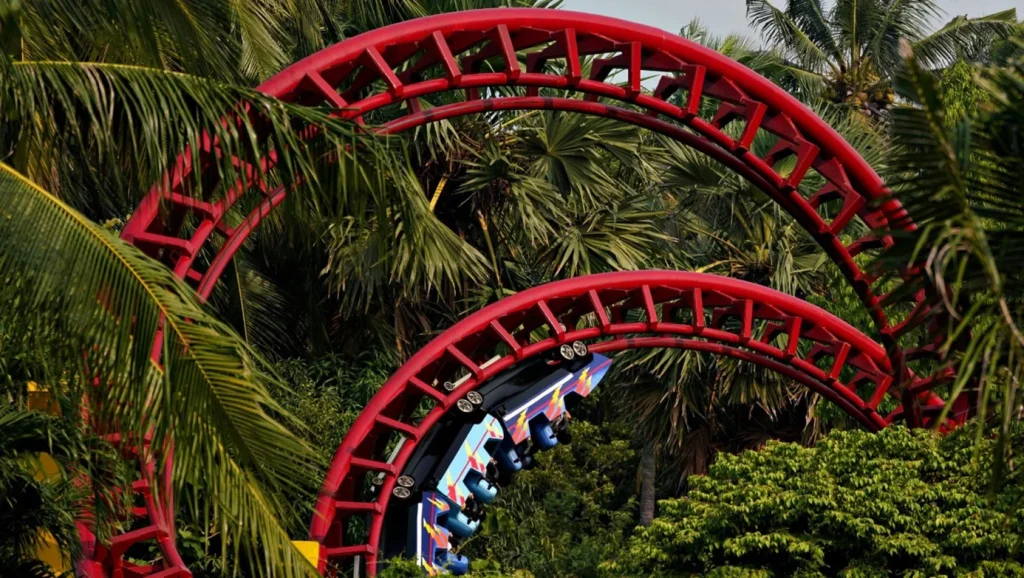 İnsan dediğimiz canlı yalnızca biyolojik değil, ilişkisel bir organizmadır; sinir sistemi bile tek başına değil, ötekilerle kurduğu bağlar içinde şekillenir.