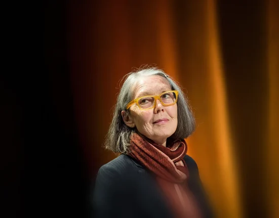 2026 Nobel Edebiyat Ödülü sahibi Anne Carson: Edebiyatın sınırlarını yeniden çizen bir yazar